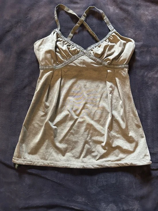 lululemon athletica Olive Green Performance Tank Top - Picture 1 of 3